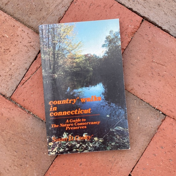 1982 Country Walks in Connecticut Hiking Guide Nature Conservancy New England - Picture 2 of 11